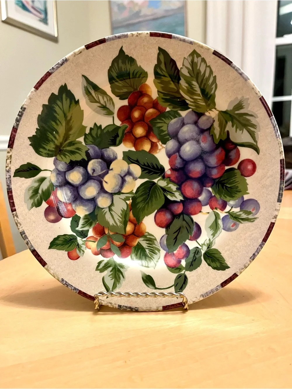 Sakura Oneida Grape Motif 8” Salad Plate